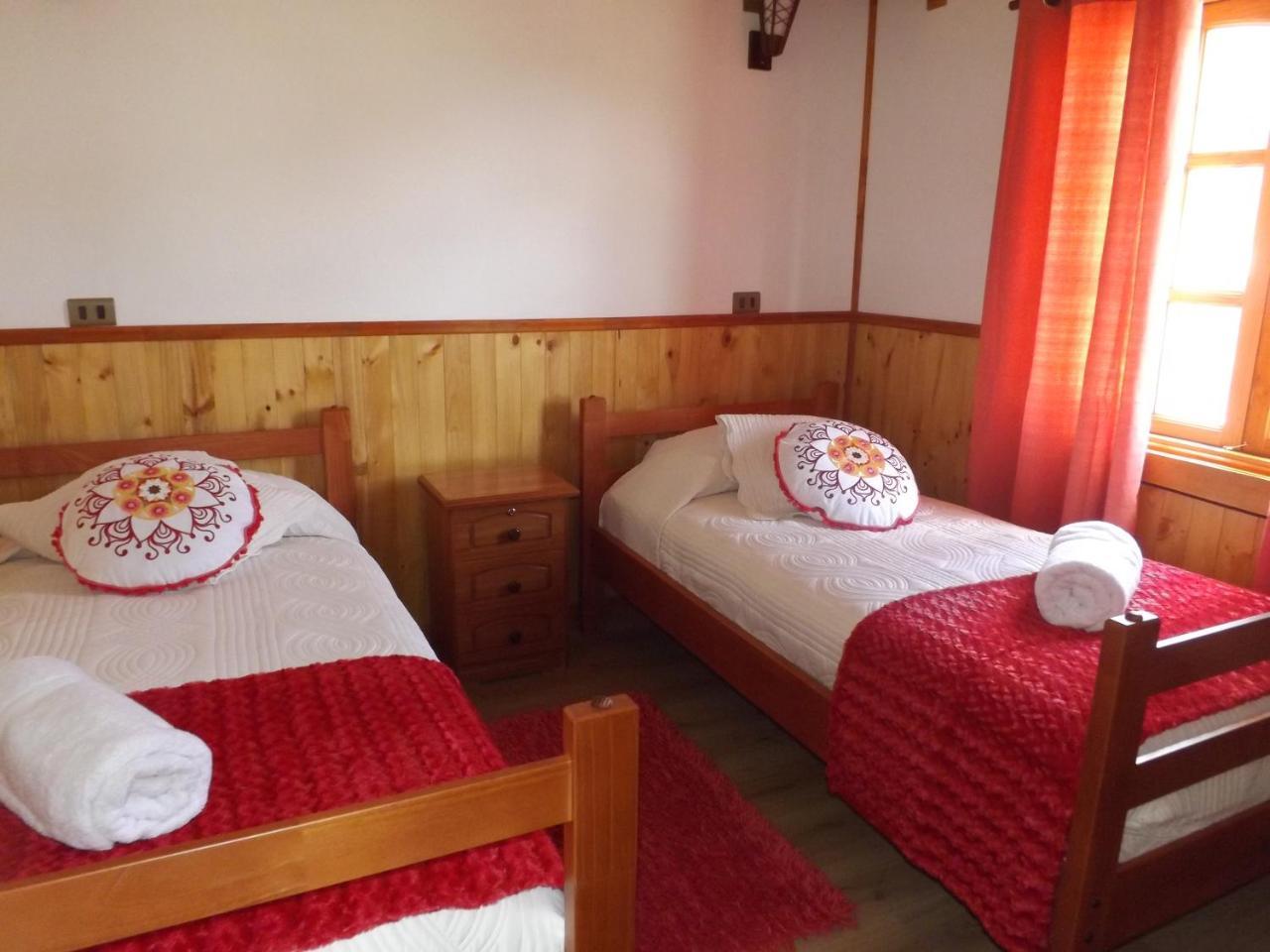 פוארטו פויוואפי Hostal Robinson מראה חיצוני תמונה
